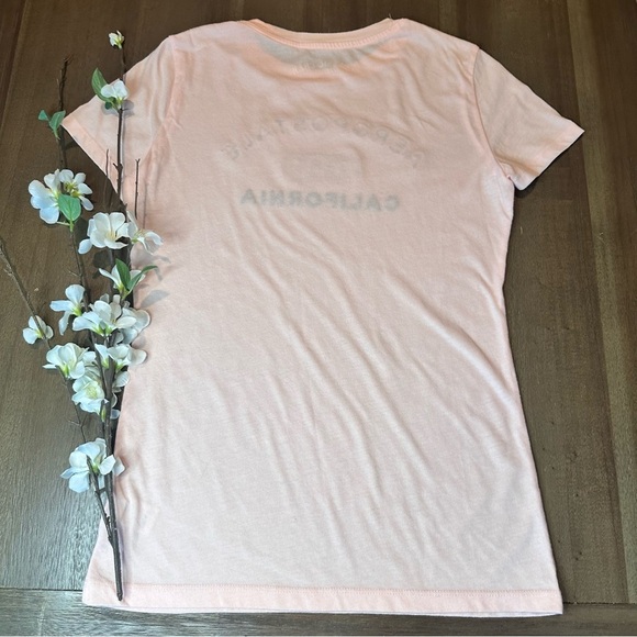 Aeropostale Women’s Graphic Tee size M pink with blue writing - Picture 2 of 6